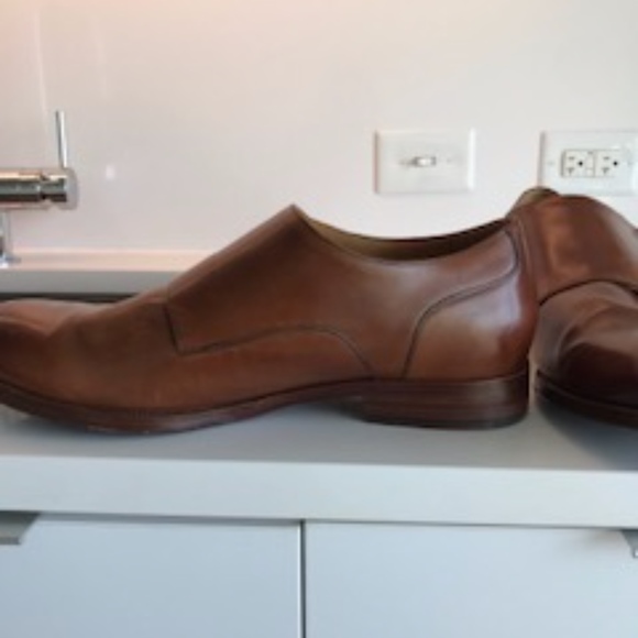 COLE HAAN